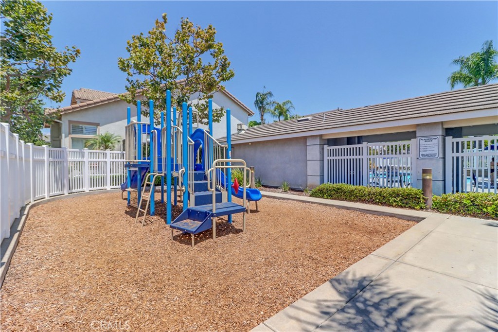 525 S Cinnamon Way 36