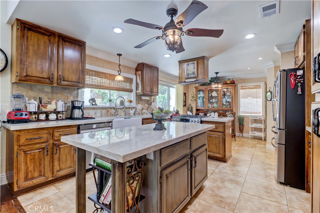 525 S Cinnamon Way 36