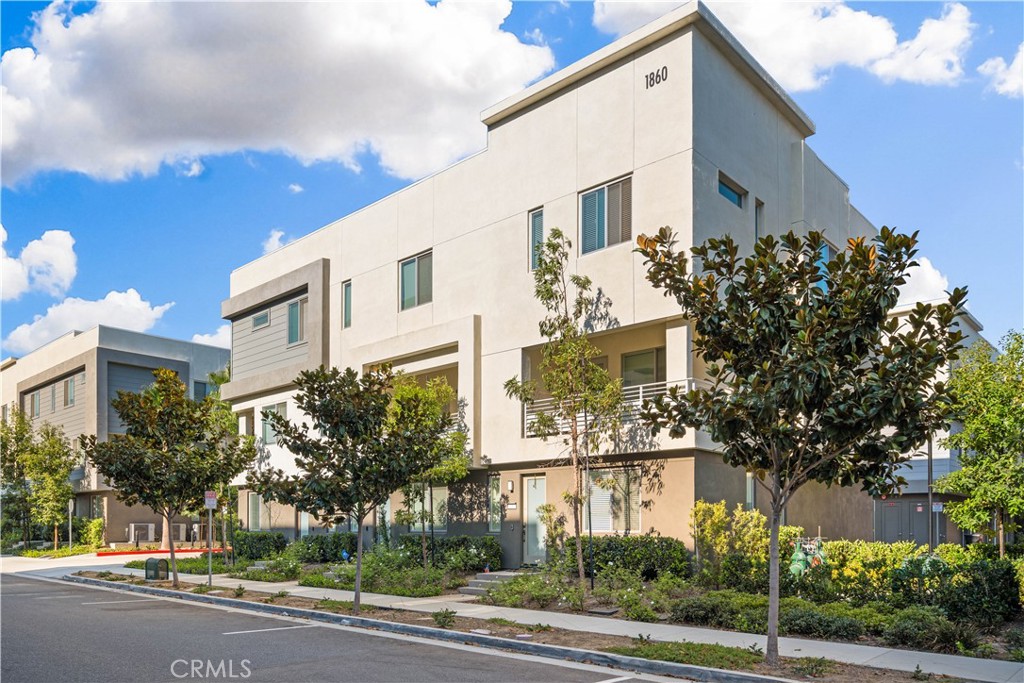 1860 S Westside Drive 19