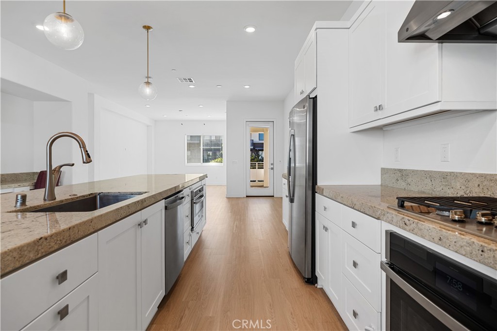 1860 S Westside Drive 19