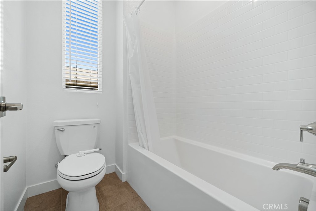 1860 S Westside Drive 19