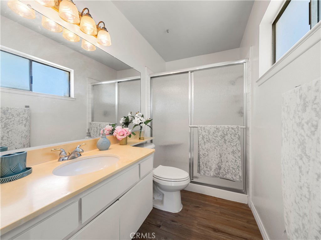 5092 Yearling Avenue