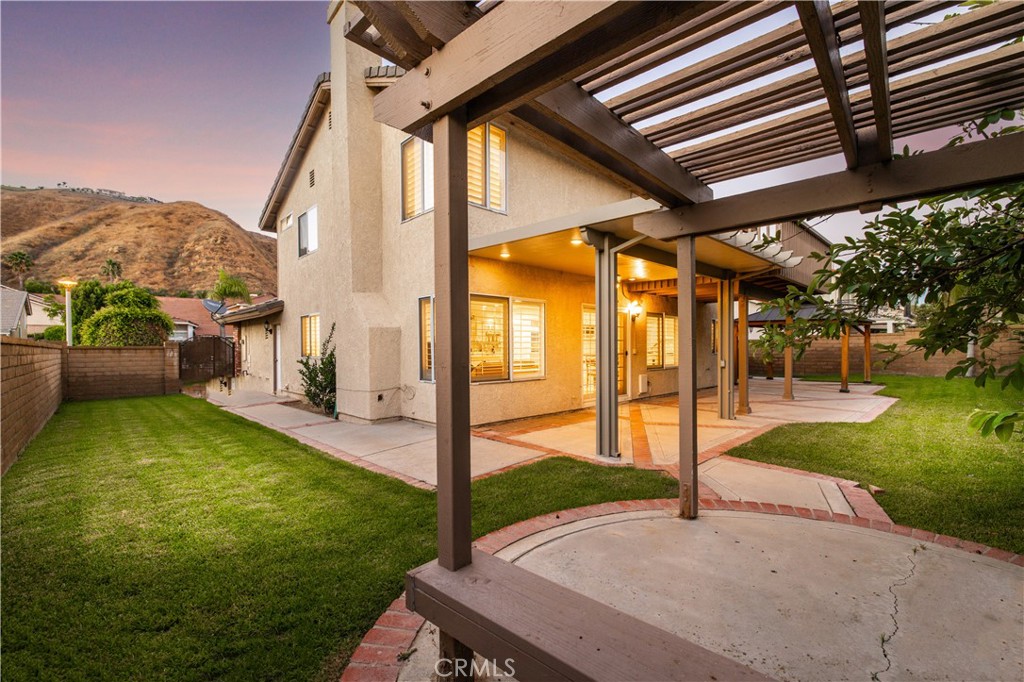 28140 Meadow Land Drive