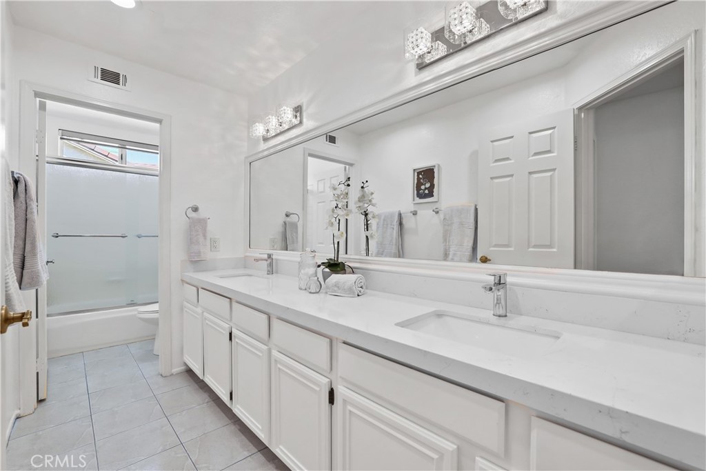 28140 Meadow Land Drive