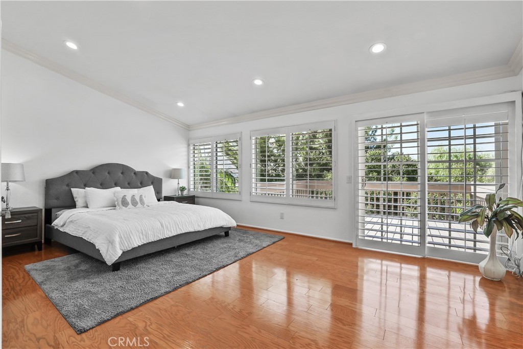 28140 Meadow Land Drive