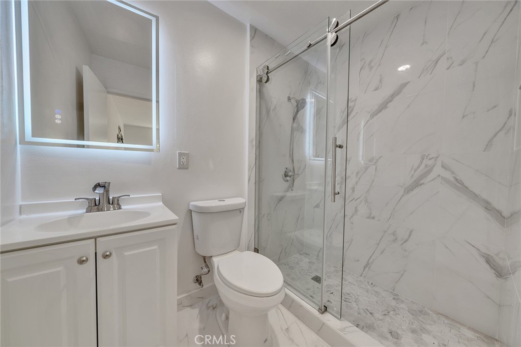 18448 La Guardia st