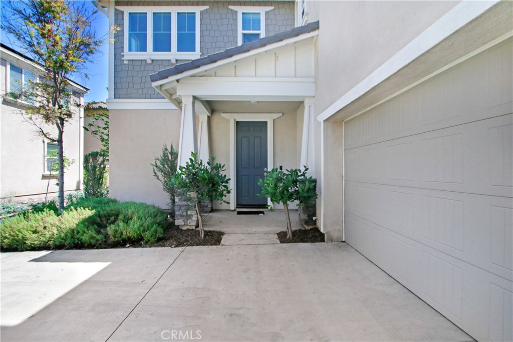 3218 E Olympic Drive