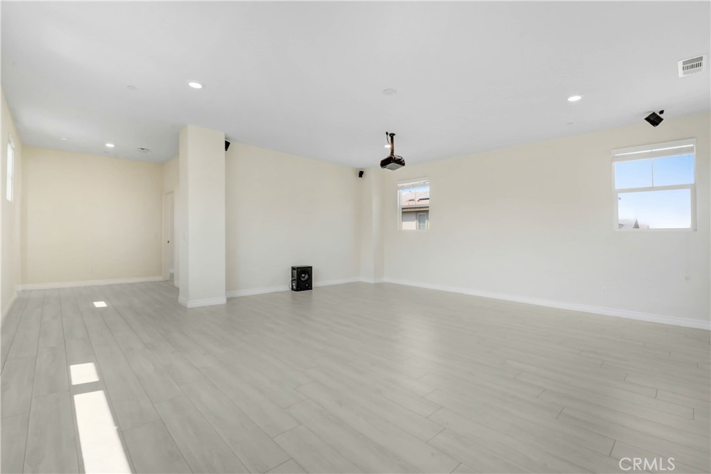 3218 E Olympic Drive