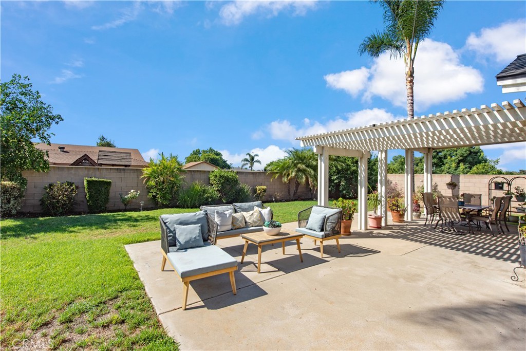 5081 Chesapeake Street