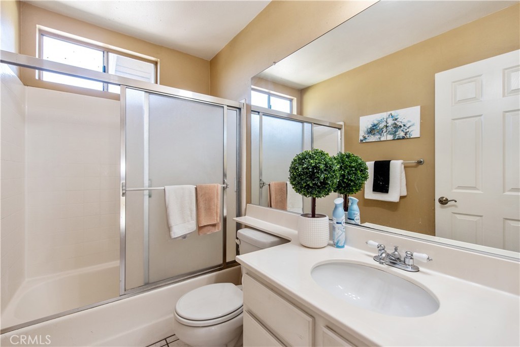 5081 Chesapeake Street