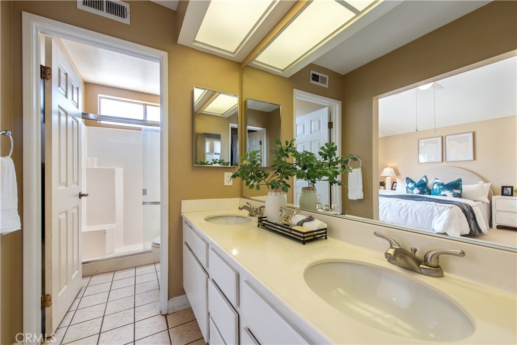 5081 Chesapeake Street