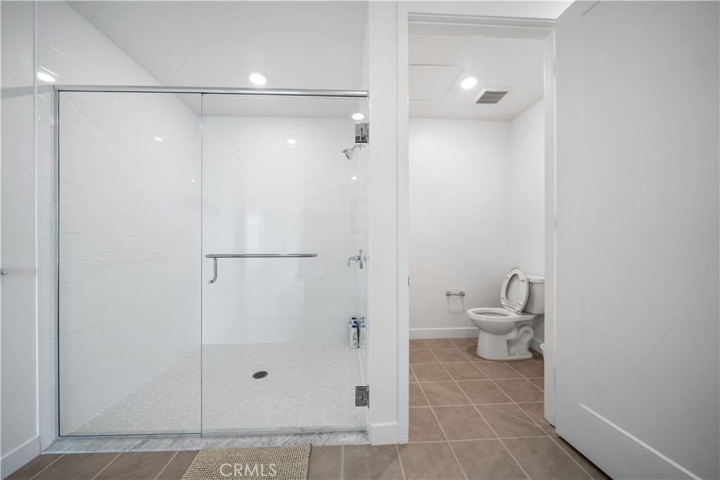 2602 Rivington