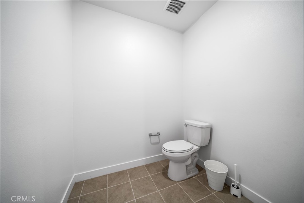 2602 Rivington