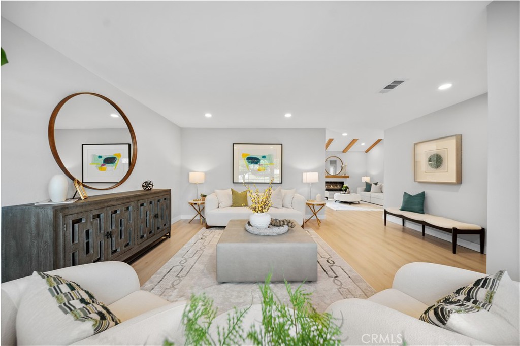 15441 Cherbourg Avenue