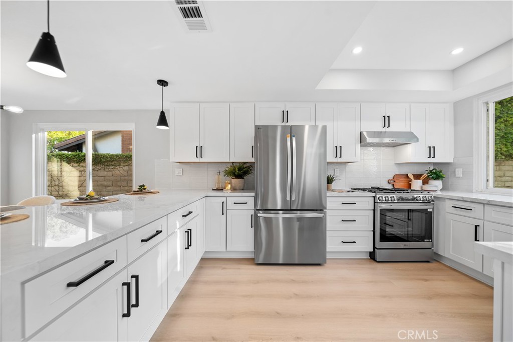 15441 Cherbourg Avenue