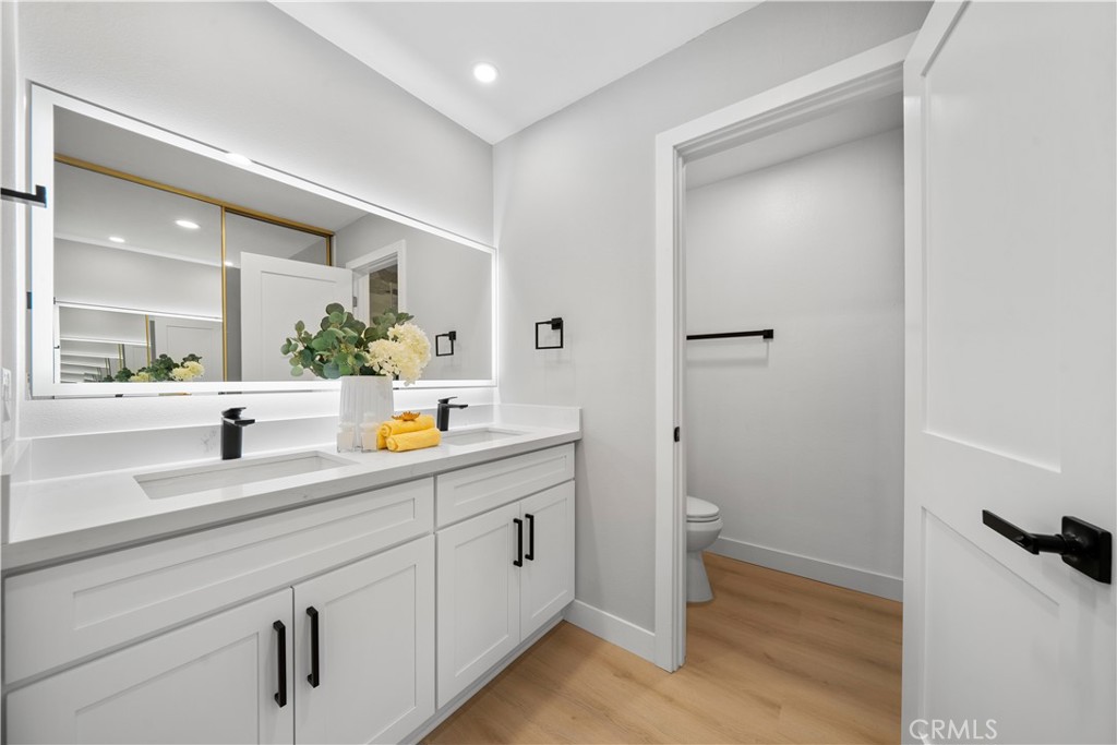 15441 Cherbourg Avenue