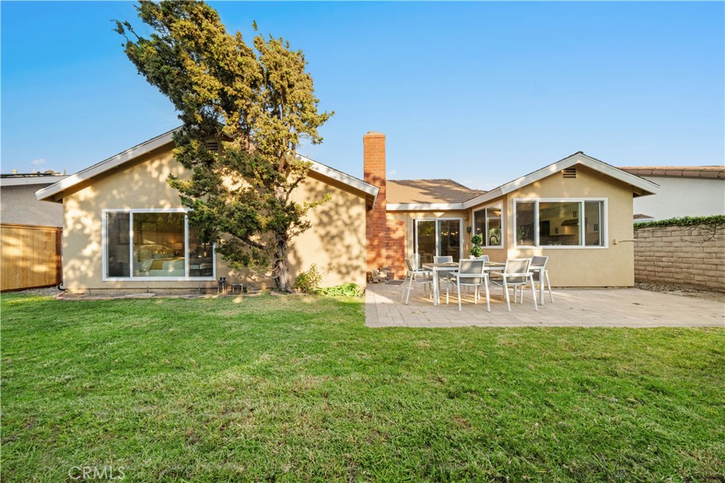 15441 Cherbourg Avenue