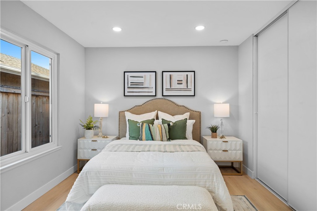 15441 Cherbourg Avenue