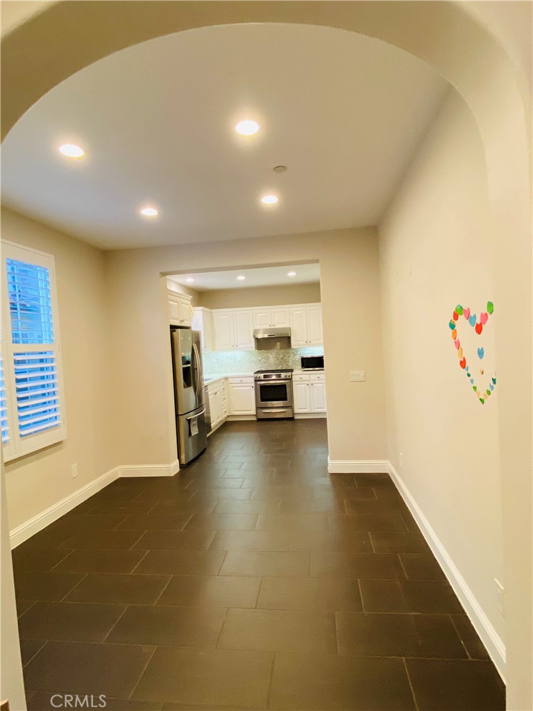 85 Canyoncrest