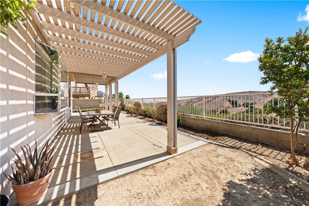 1571 Rancho Hills Drive