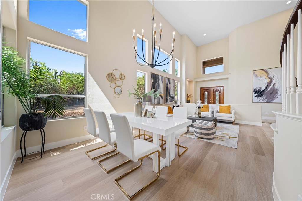 1571 Rancho Hills Drive