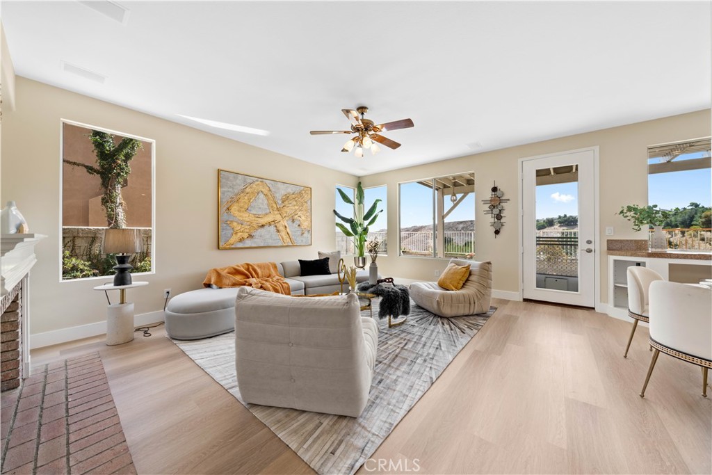 1571 Rancho Hills Drive