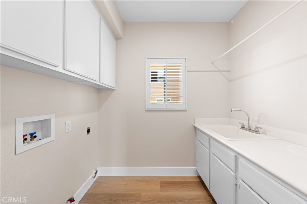 1571 Rancho Hills Drive