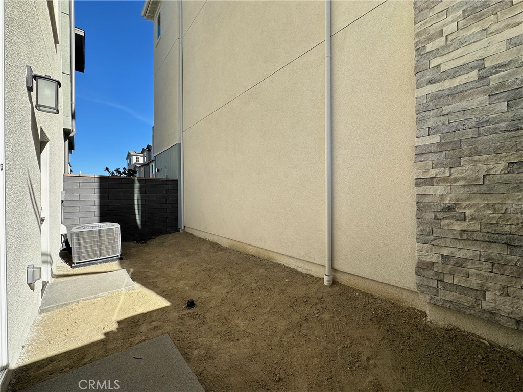 121 Ruby Road