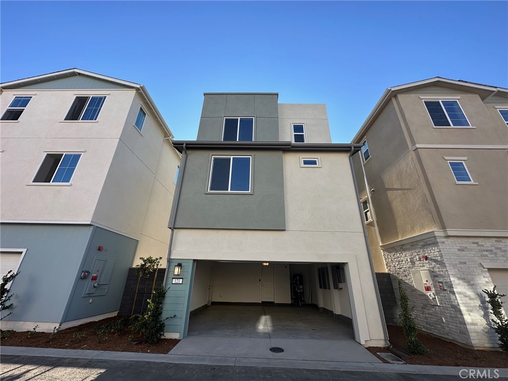 121 Ruby Road