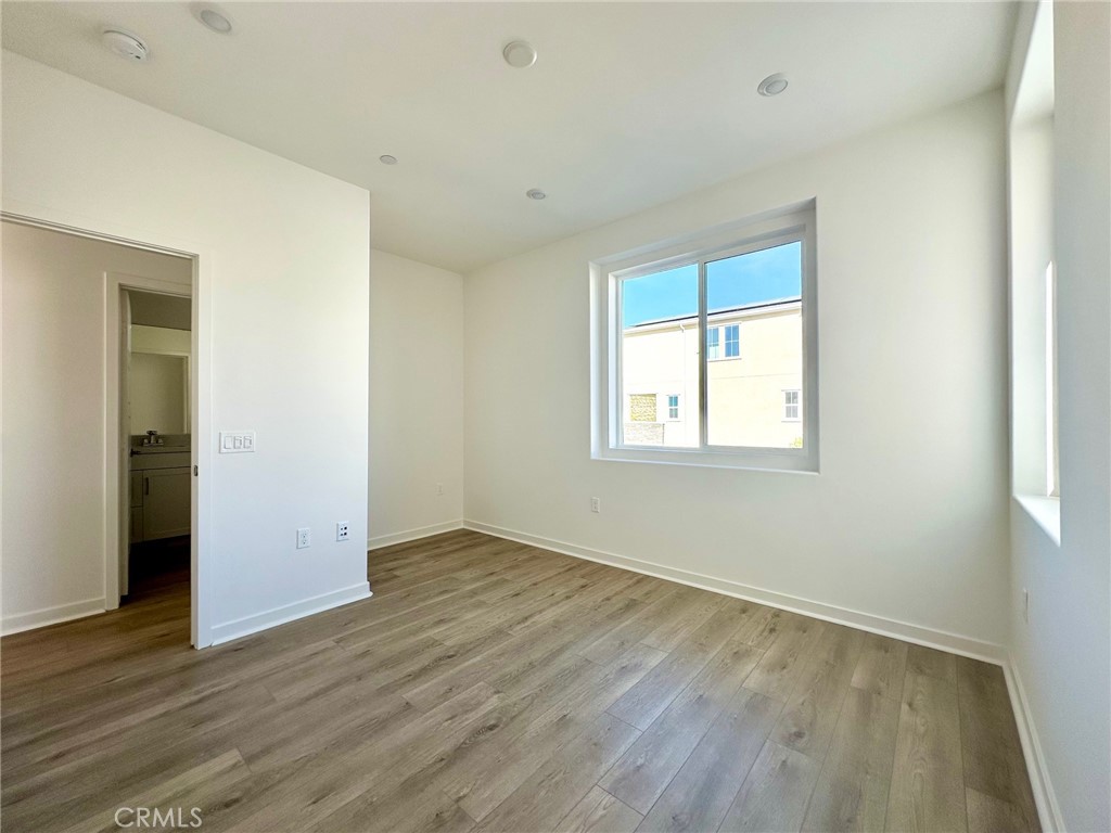 121 Ruby Road