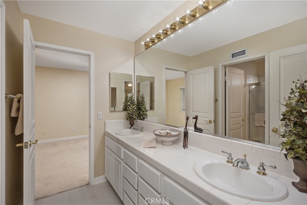 27742 HOMESTEAD Road