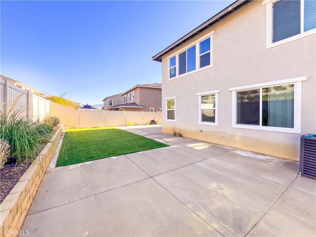 39490 Verbena Way