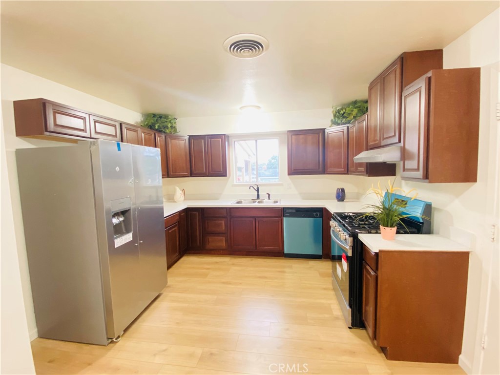 3014 Independence Avenue