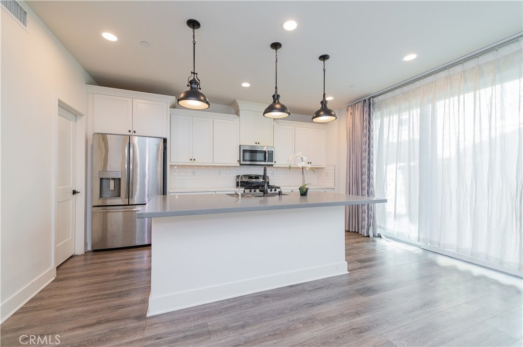 2032 Legacy Lane