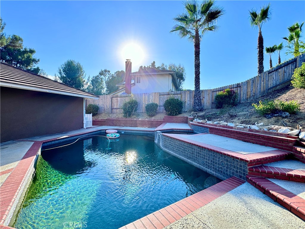 21000 Shadow Oak Drive