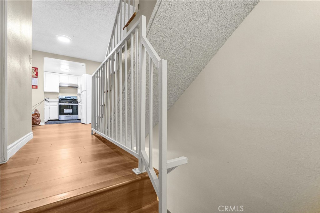 205 N Lincoln Ave Unit B