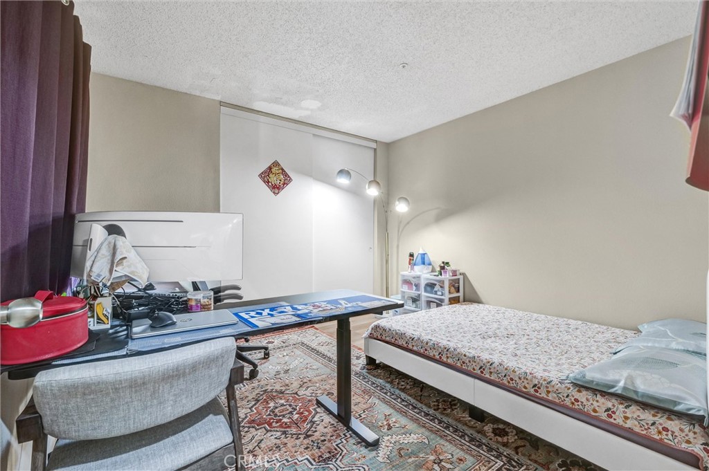 205 N Lincoln Ave Unit B