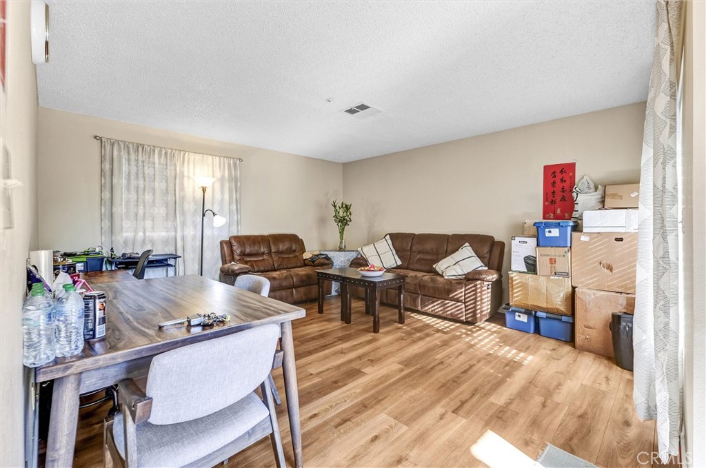 205 N Lincoln Ave Unit B