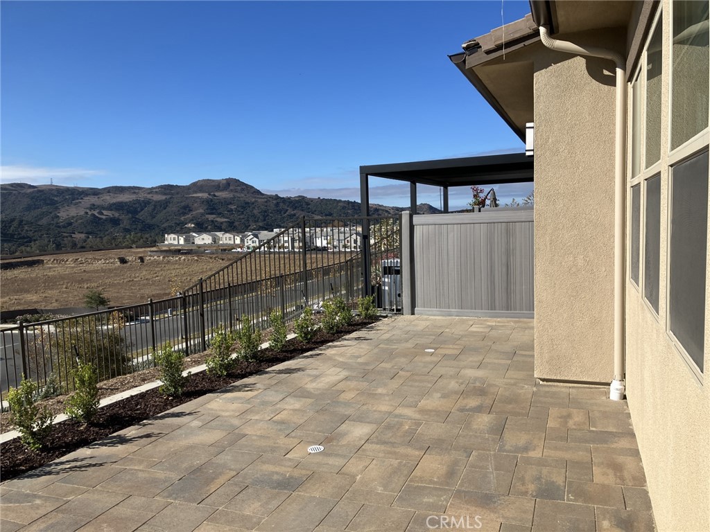 841 Cornelia Way
