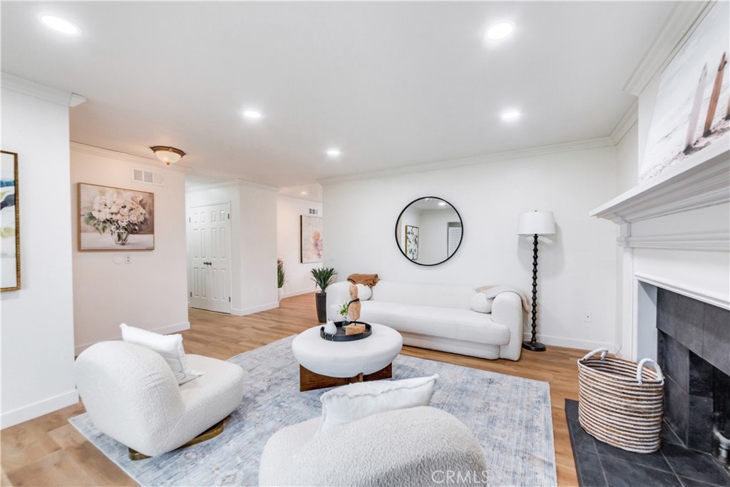 157 S Palo Cedro Drive