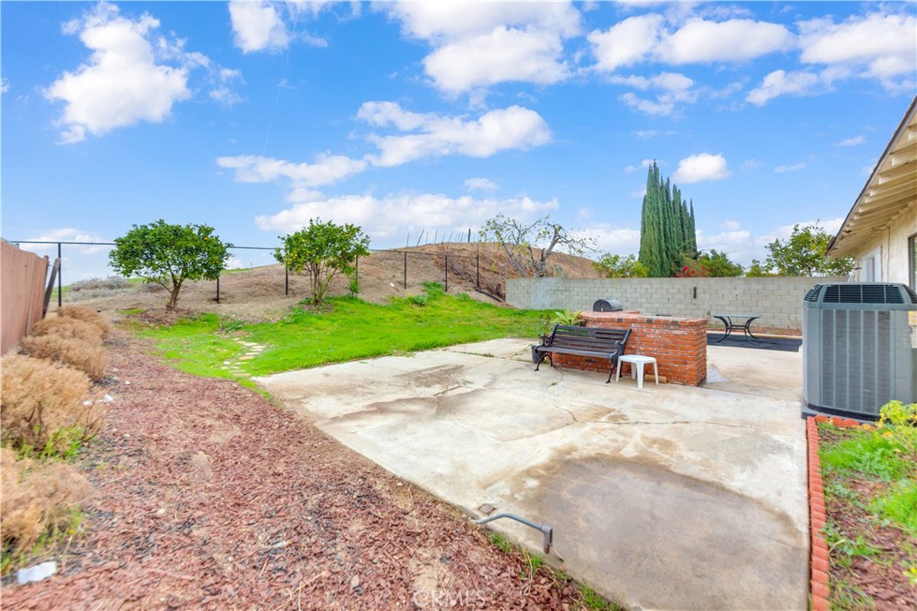 157 S Palo Cedro Drive