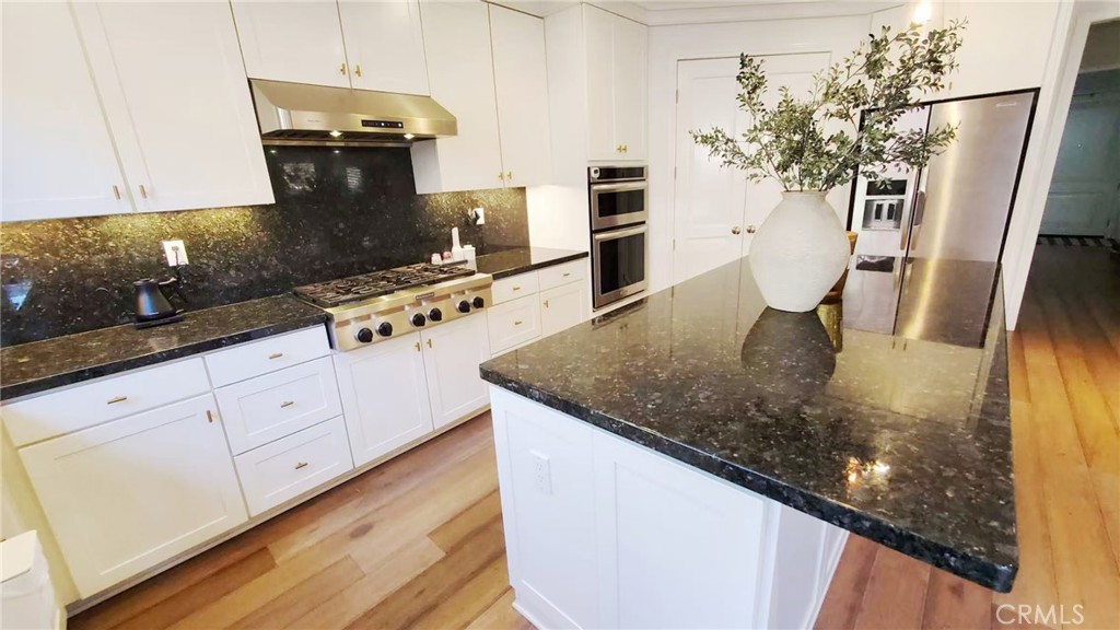 115 Mosswood