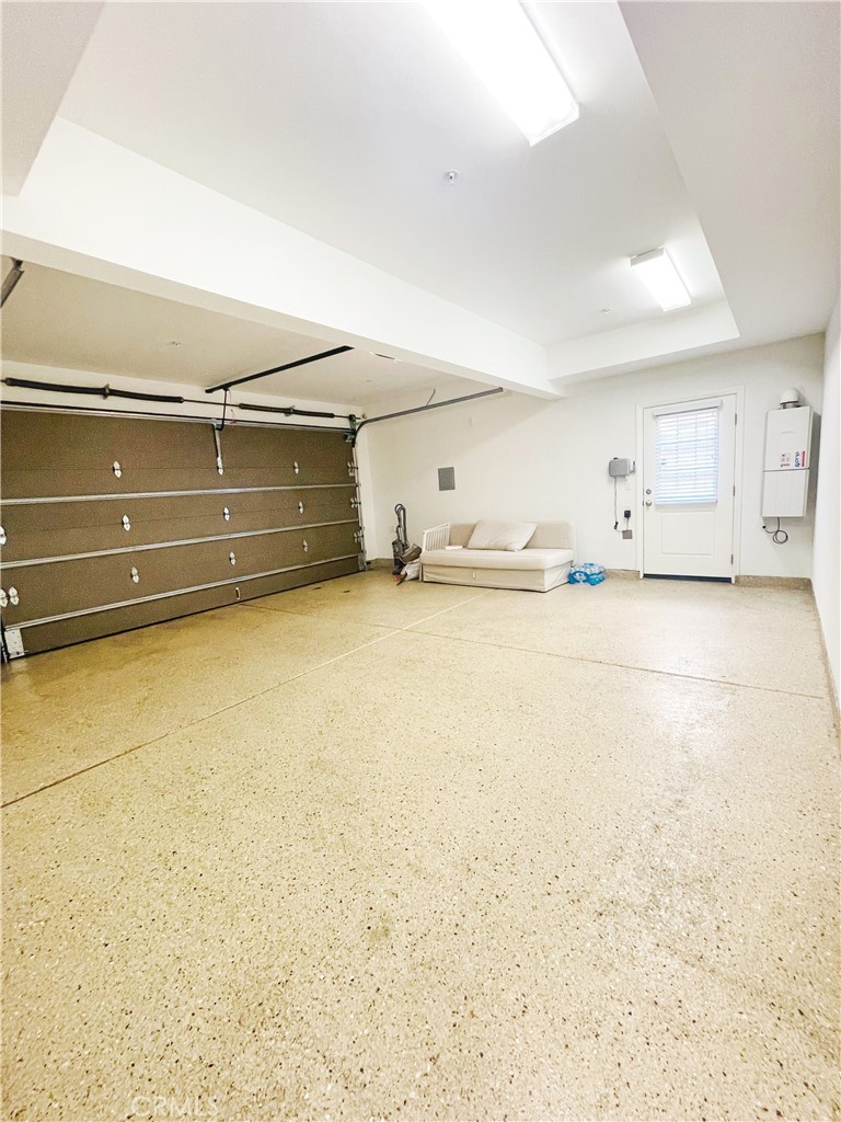 115 Mosswood