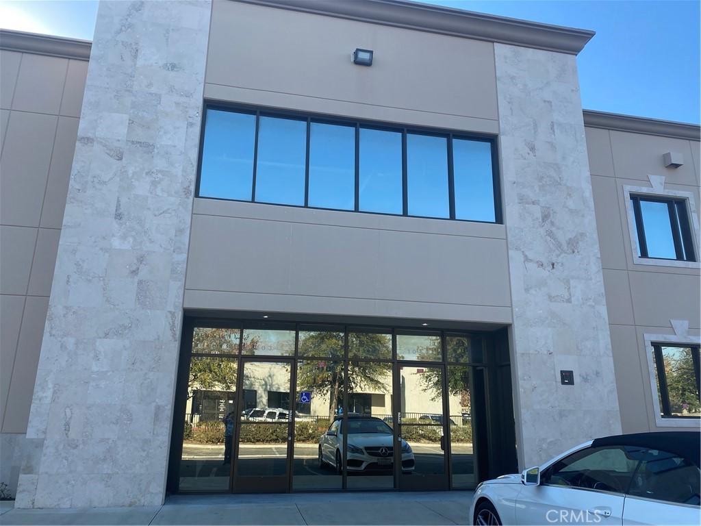 1795 E Holt Boulevard 103