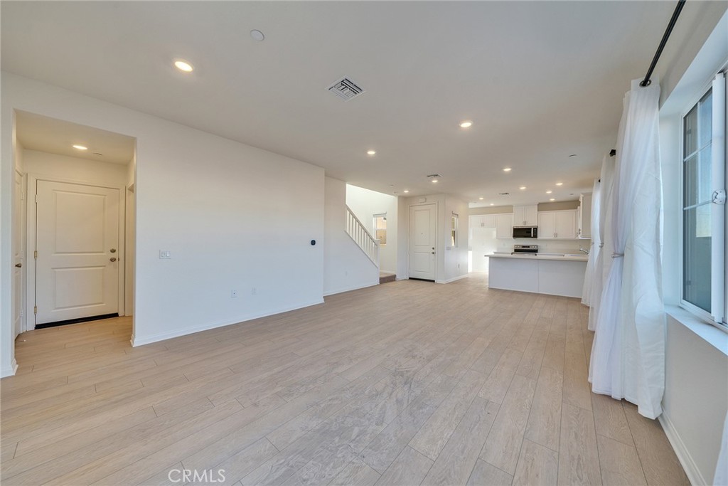 8572 Cougar Ct