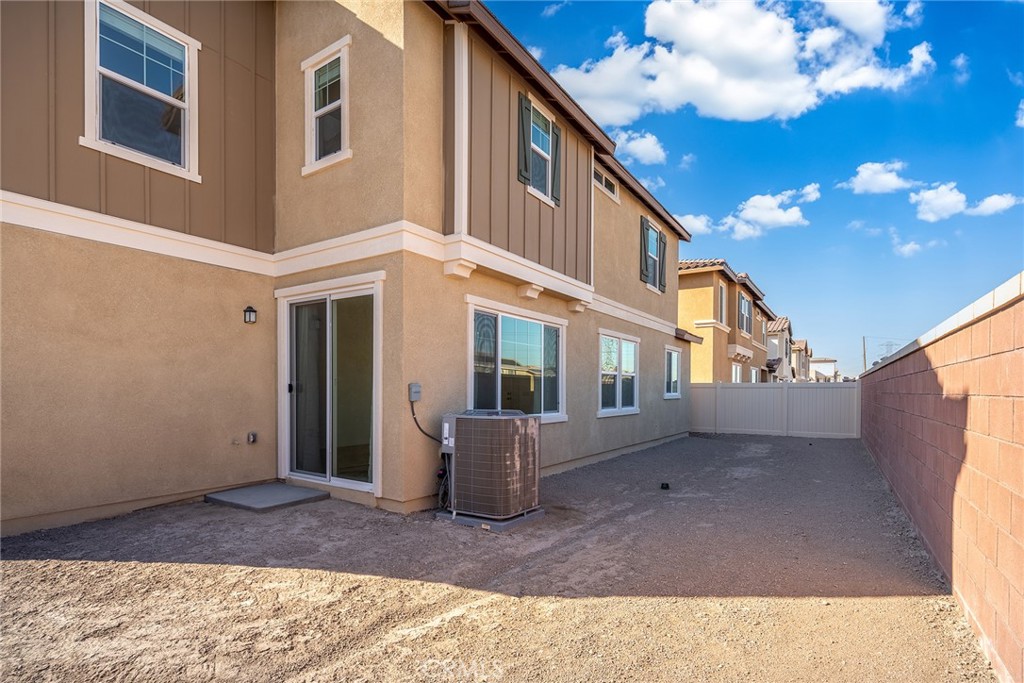 8572 Cougar Ct
