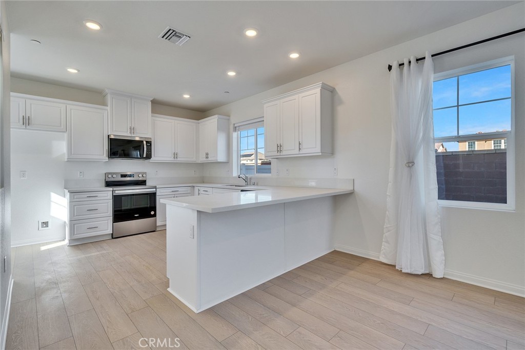 8572 Cougar Ct
