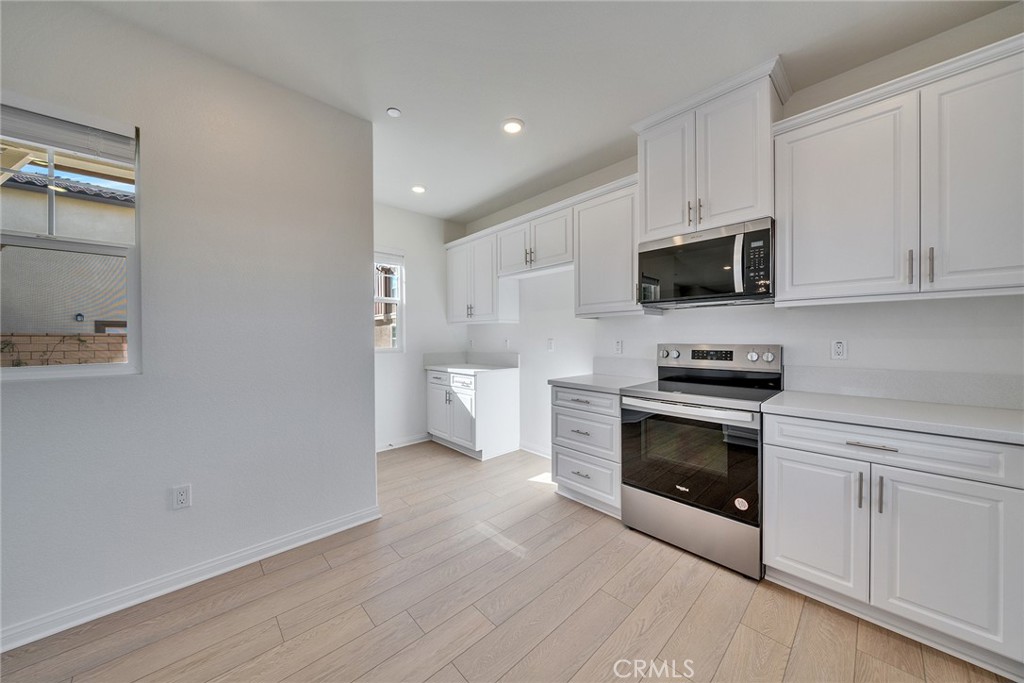 8572 Cougar Ct