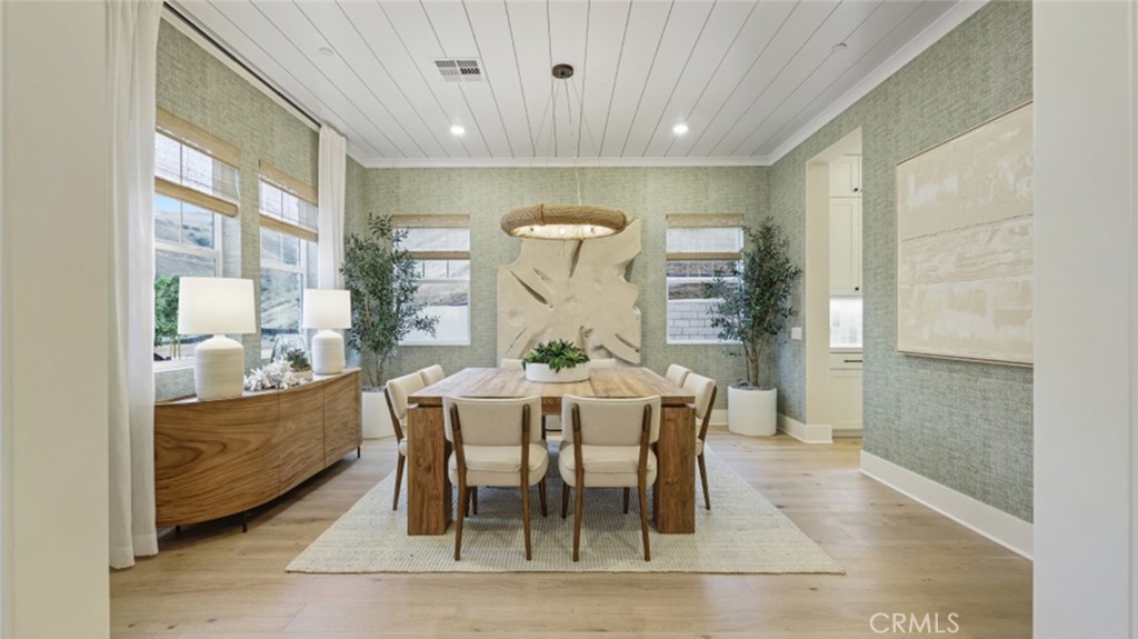 21446 Mar Vista