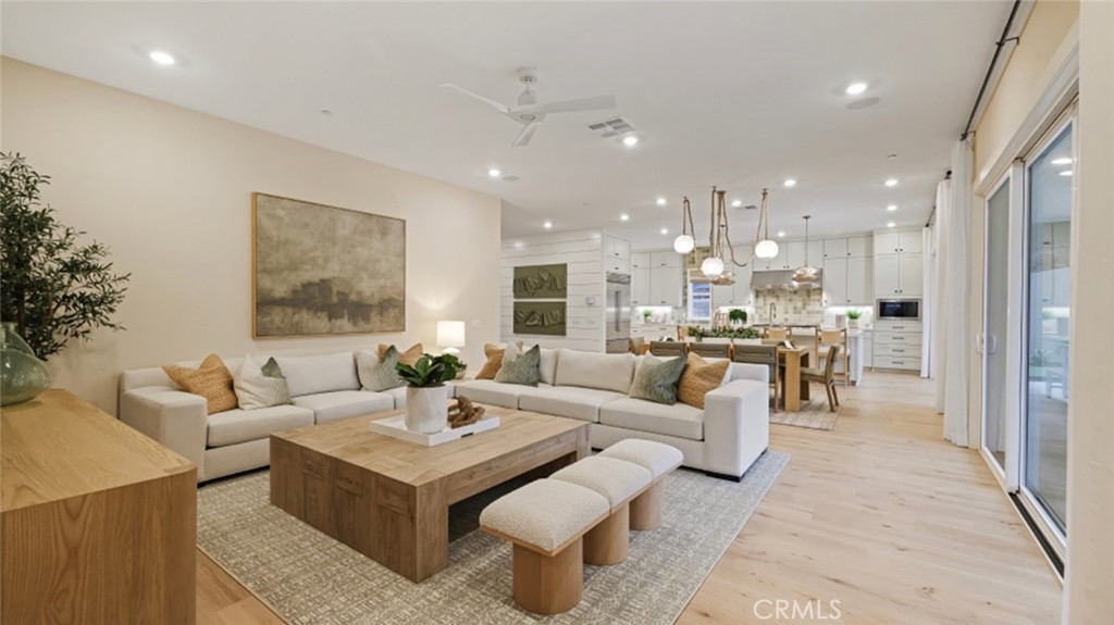 21446 Mar Vista